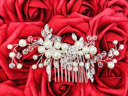 Leah- Pearl Bridal hair piece