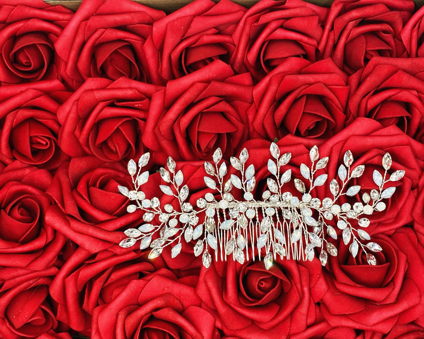 Beverly - bridal hair clip