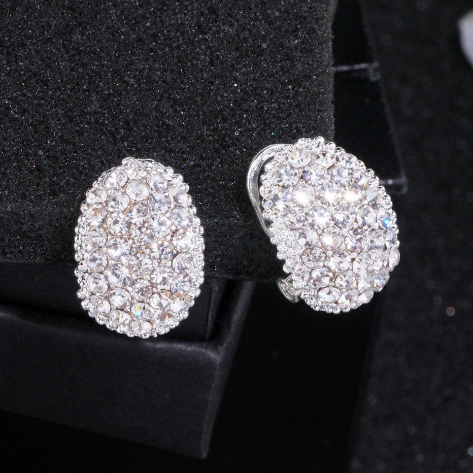 Princess - stud silver earrings