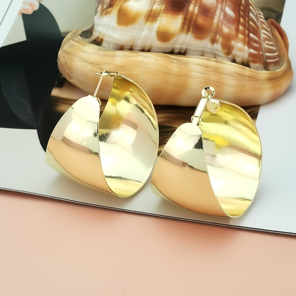 Afia - Chunky earrings