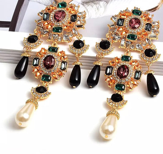 Everly - Chandelier Drop Gold Earrings